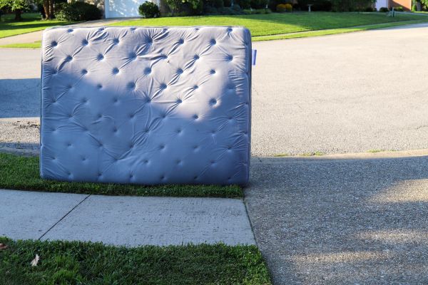 Mattress Removal Service in Philadelphia