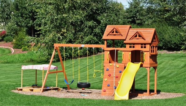 Playset Removal in Philadelphia