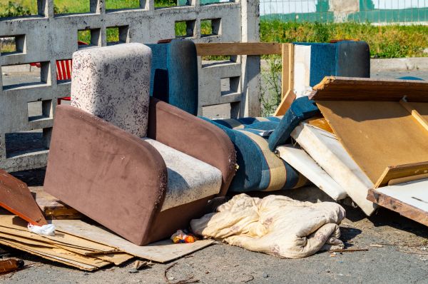 Outdoor Furniture Disposal in Philadelphia